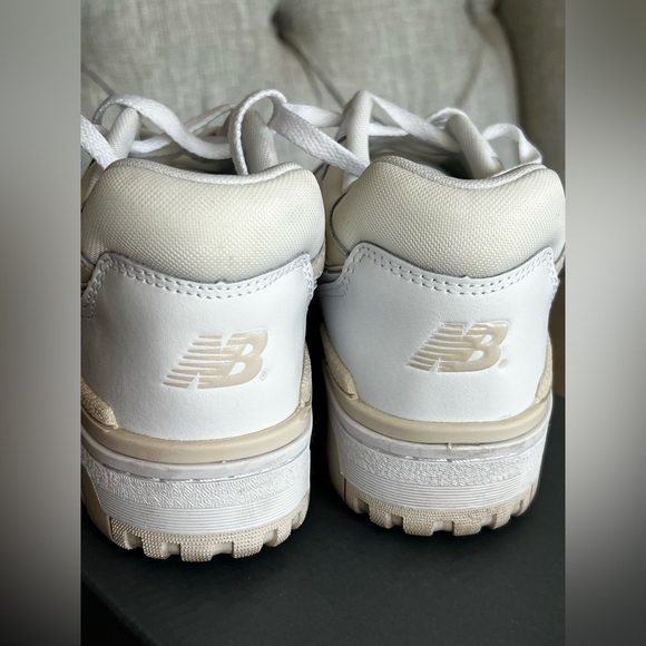 New Balance 550 White with Beige Accents Sz 8.5 - Picture 5 of 8